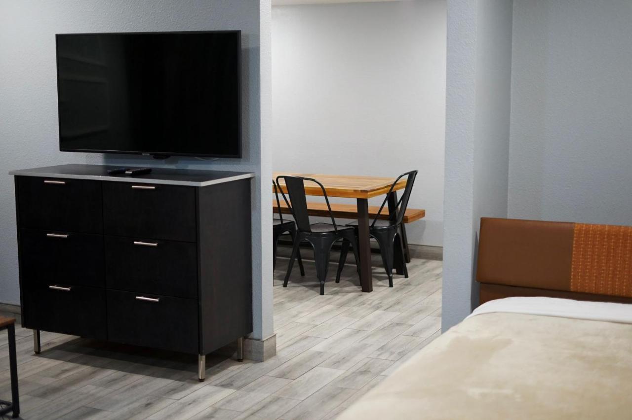 Celebration Suites Εξωτερικό φωτογραφία