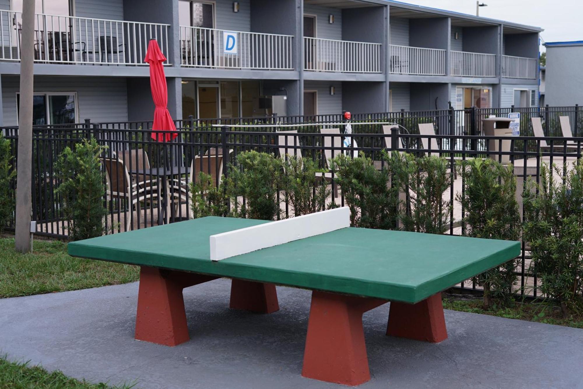 Celebration Suites Εξωτερικό φωτογραφία