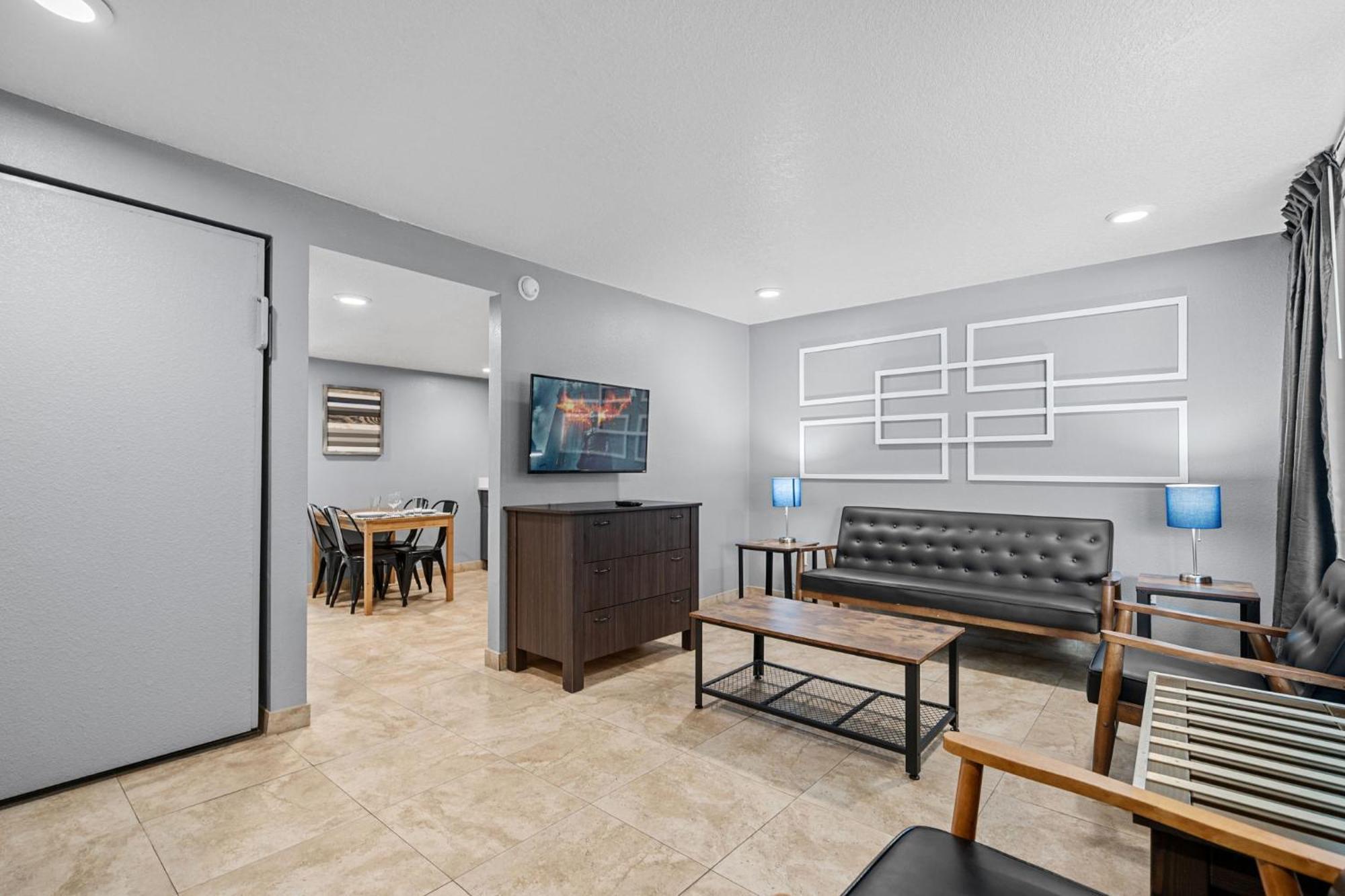 Celebration Suites Εξωτερικό φωτογραφία