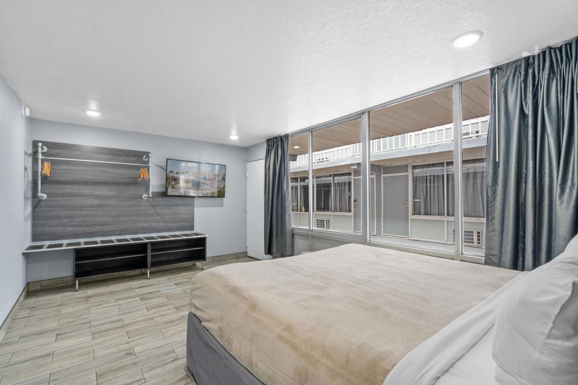 Celebration Suites Εξωτερικό φωτογραφία