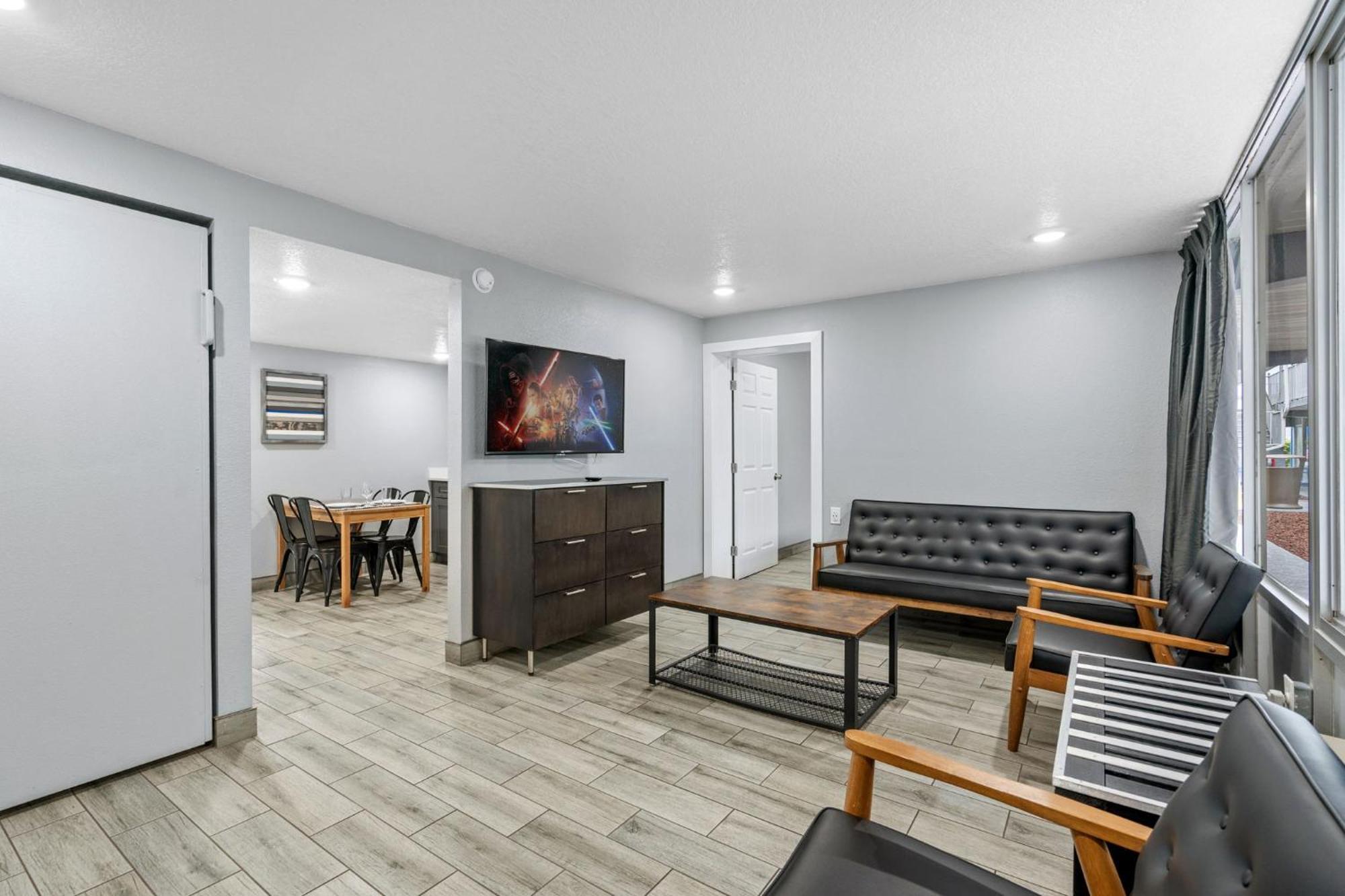 Celebration Suites Εξωτερικό φωτογραφία